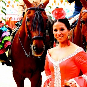 Feria-de-Abril-Sevilla-2012-traditional-clothing-horses