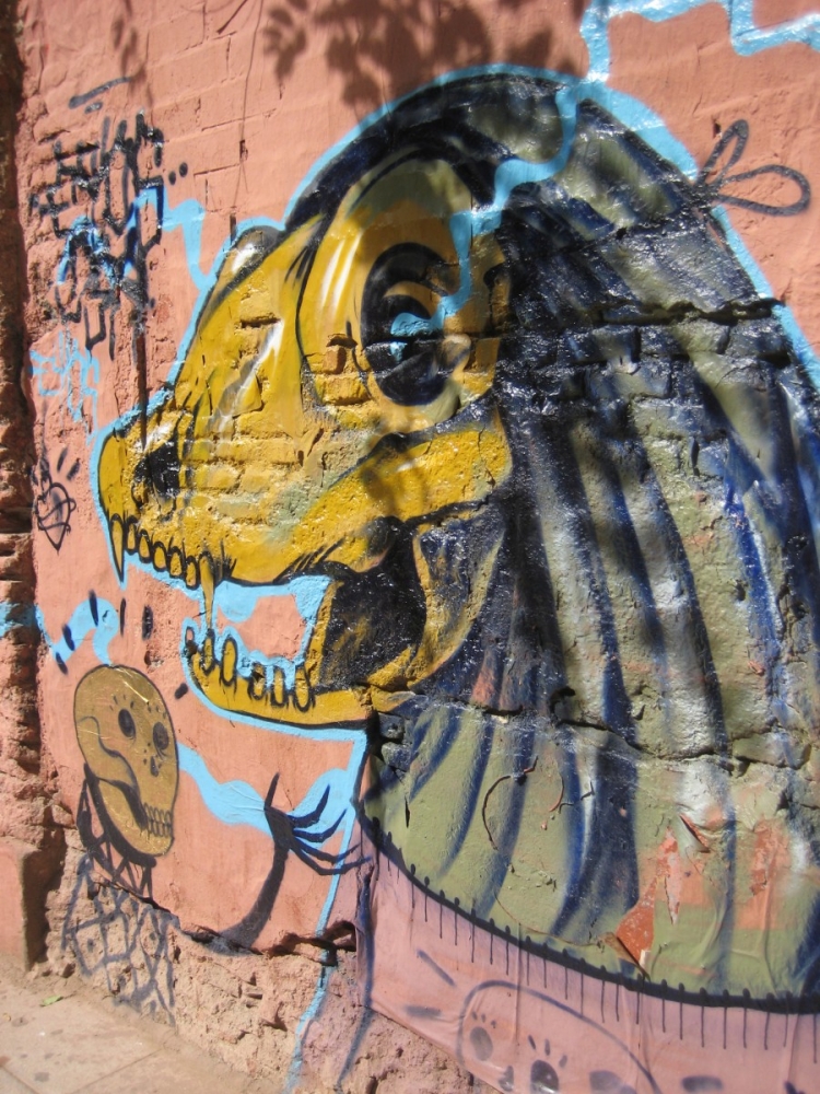 Madrid-Spain-graffiti-dinosaur-Lavapies