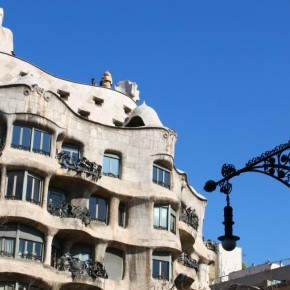 Barcelona-Pedrera-Passeig-de-Gracia-bat