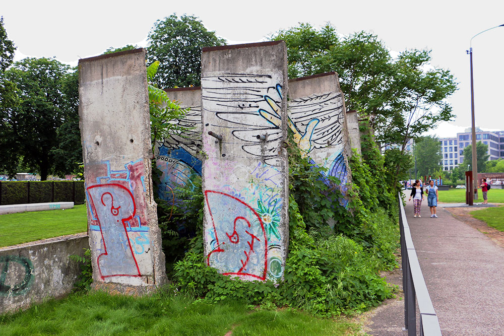 berlin-wall-2