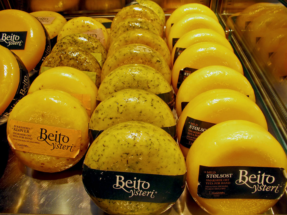 oslo-indoor-market-cheese
