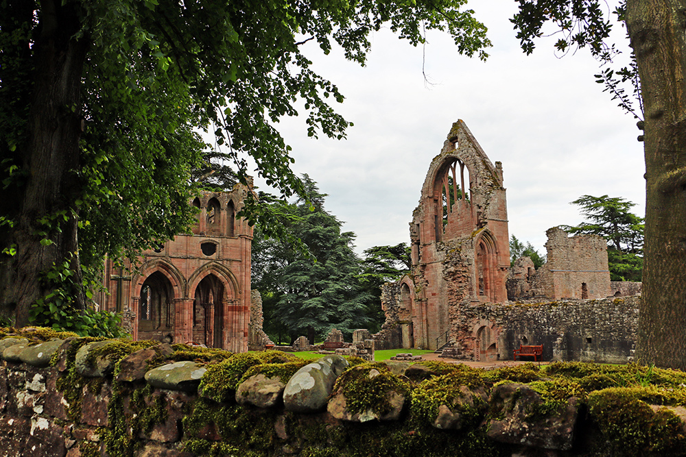 dryburgh-abbey