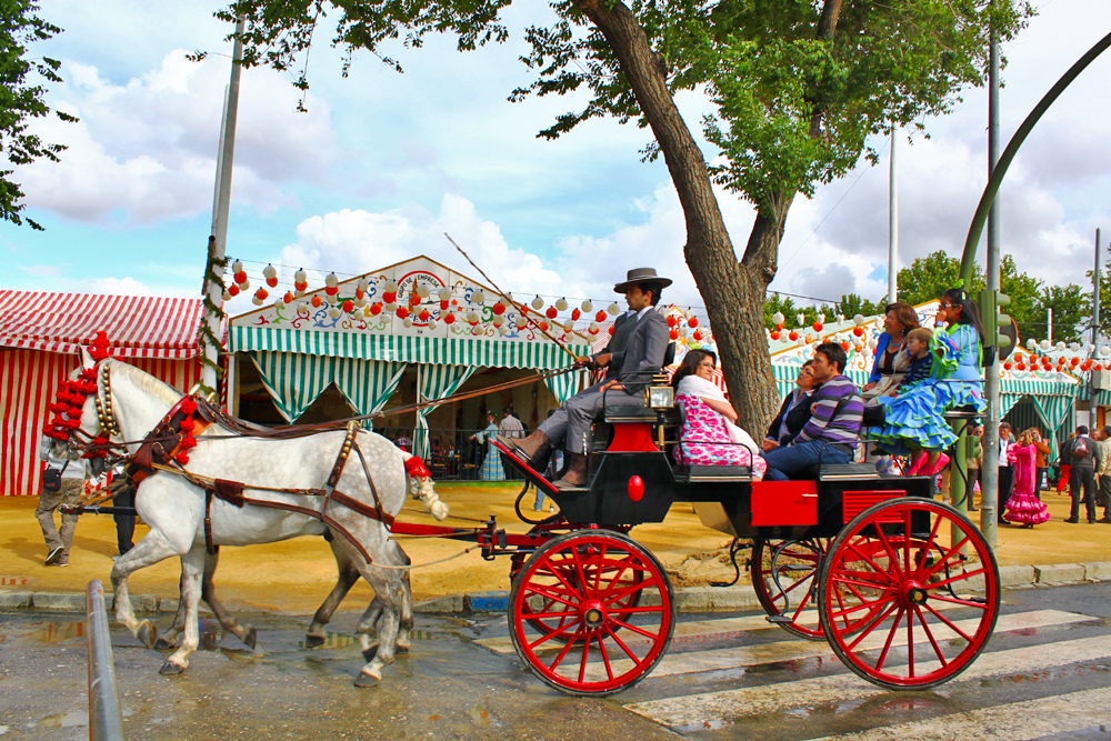 feria-de-abril-sevilla-horse-drawn-carriage-spain-festival